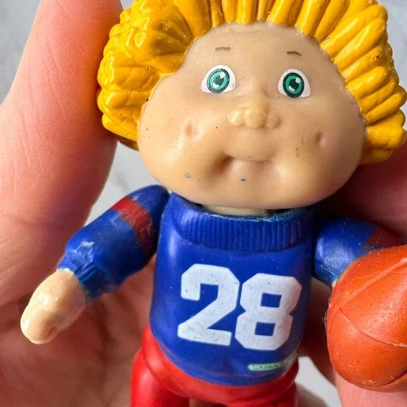 Cabbage Patch Kids PVC Figure Boy Yellow Hair Football #28 3.5" Vintage Toy - Picture 5 of 7
